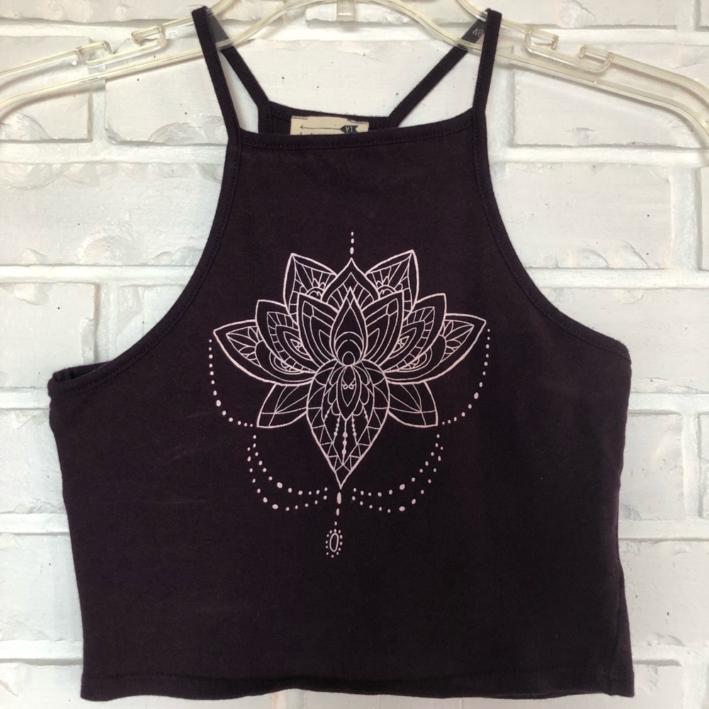 Size XS PacSun cropped halter top